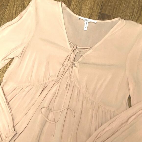 BCBGeneration Light Pink Lace-Up Ties Long Sleeve Peasant Blouse Size XS - Picture 3 of 9